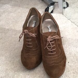 Brown suede Oxford heels